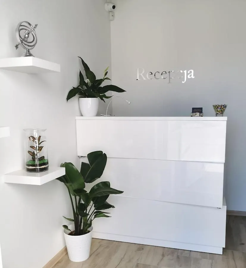 Bed and Breakfast Mile Gdansk Airport & Parking Dlugoterminowy Polska