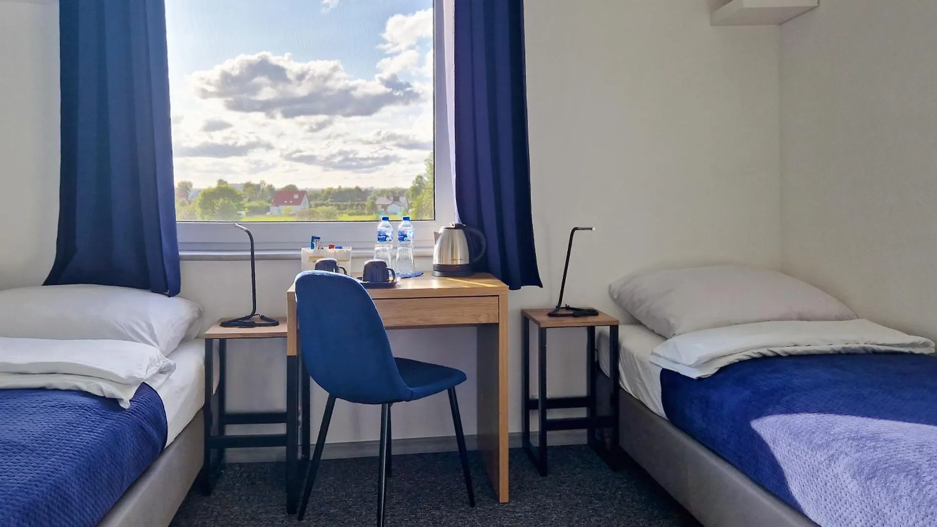 Bed and Breakfast Mile Gdansk Airport & Parking Dlugoterminowy 0*,  Polska
